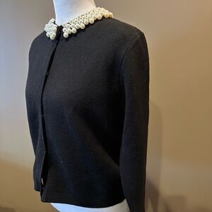 Sioni Black Cardigan with Pearl Collar